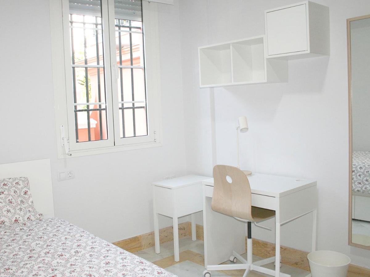 Colegio Mayor Careu - Women Only - University Community إشبيلية المظهر الخارجي الصورة
