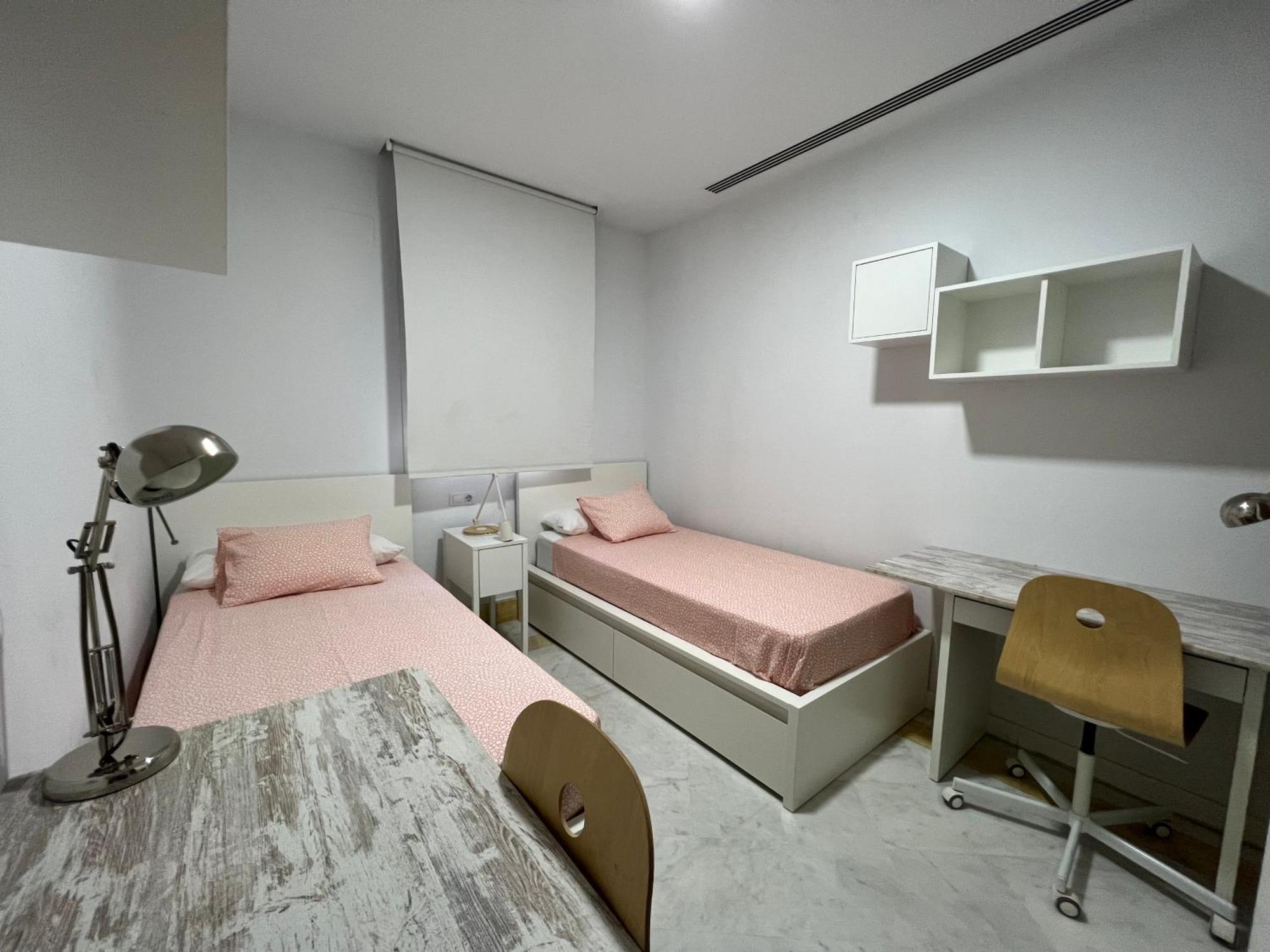 Colegio Mayor Careu - Women Only - University Community إشبيلية المظهر الخارجي الصورة